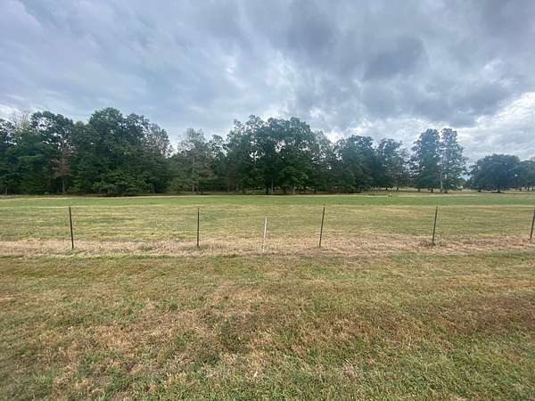 5 Acres of Residential Land for Sale in Normandy, Tennessee