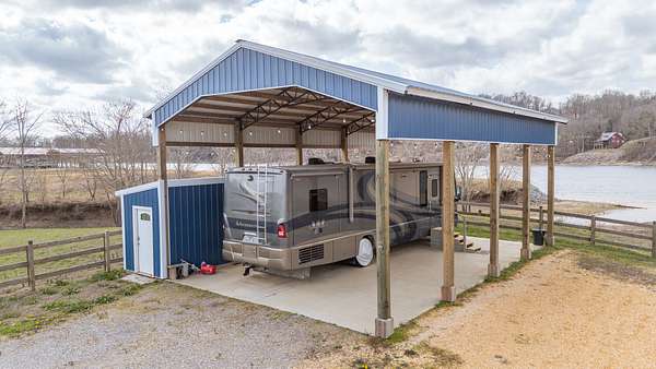 0.62 Acres of Residential Land for Sale in Clifton, Tennessee