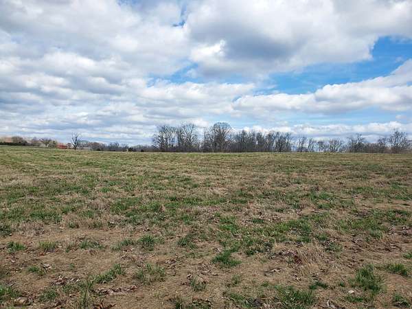 5 Acres of Land for Sale in Silver Point, Tennessee