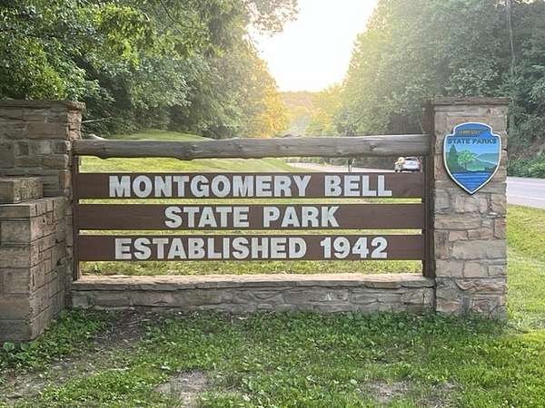 5 Acres of Residential Land for Sale in Dickson, Tennessee