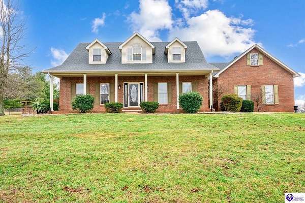 1.62 Acres of Land with Home for Sale in Glendale, Kentucky