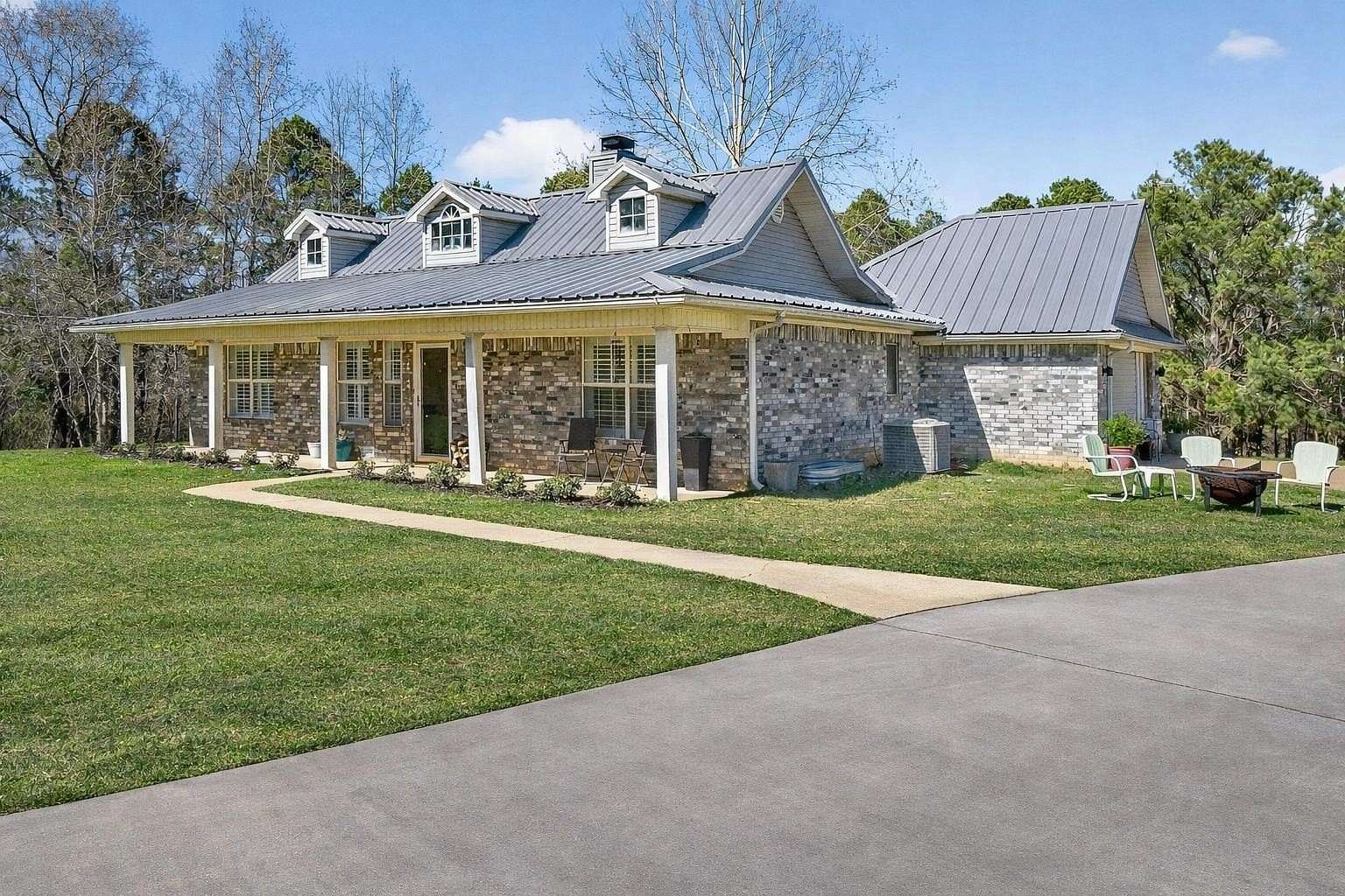 4 Acres of Land with Home for Sale in Longview, Texas