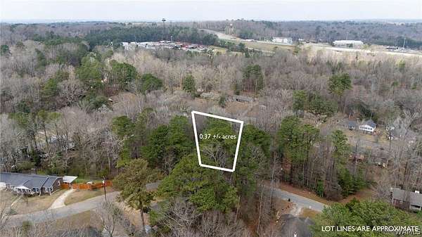 0.37 Acres of Residential Land for Sale in Tuscaloosa, Alabama
