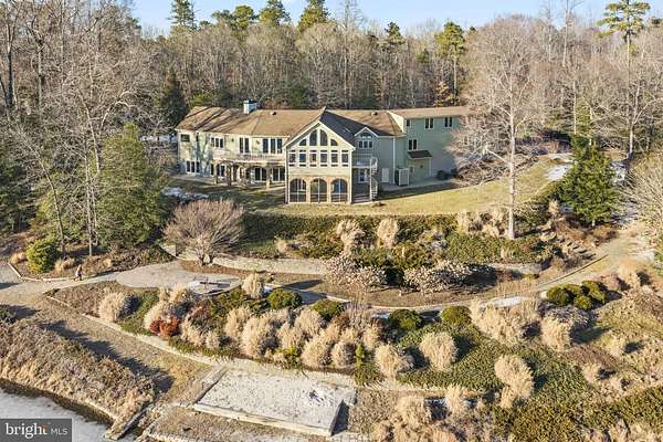 32.5 Acres of Land with Home for Sale in Sandston, Virginia