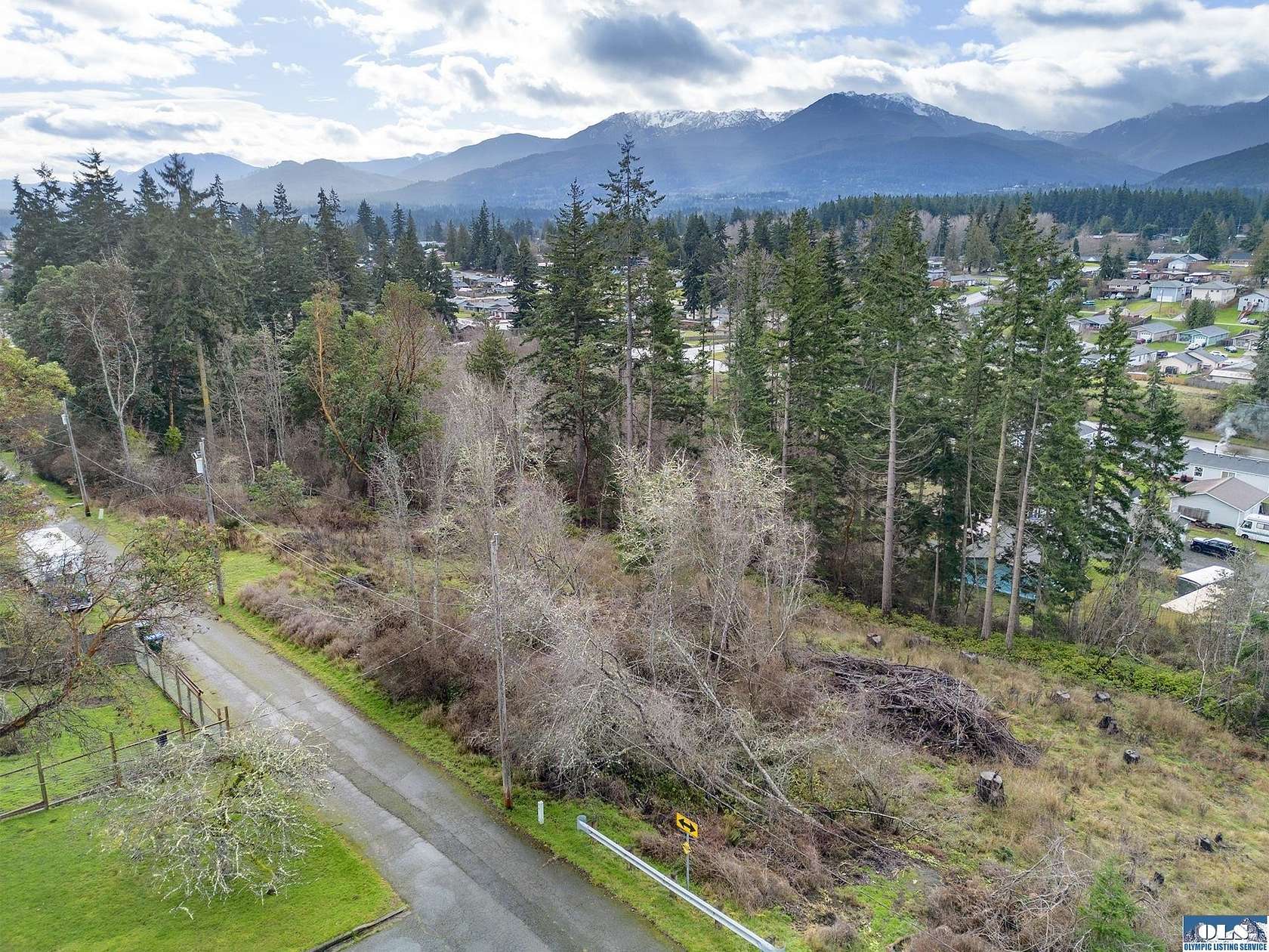 1.72 Acres of Residential Land for Sale in Port Angeles, Washington