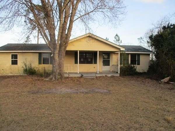 3.1 Acres of Land with Home for Sale in Folkston, Georgia