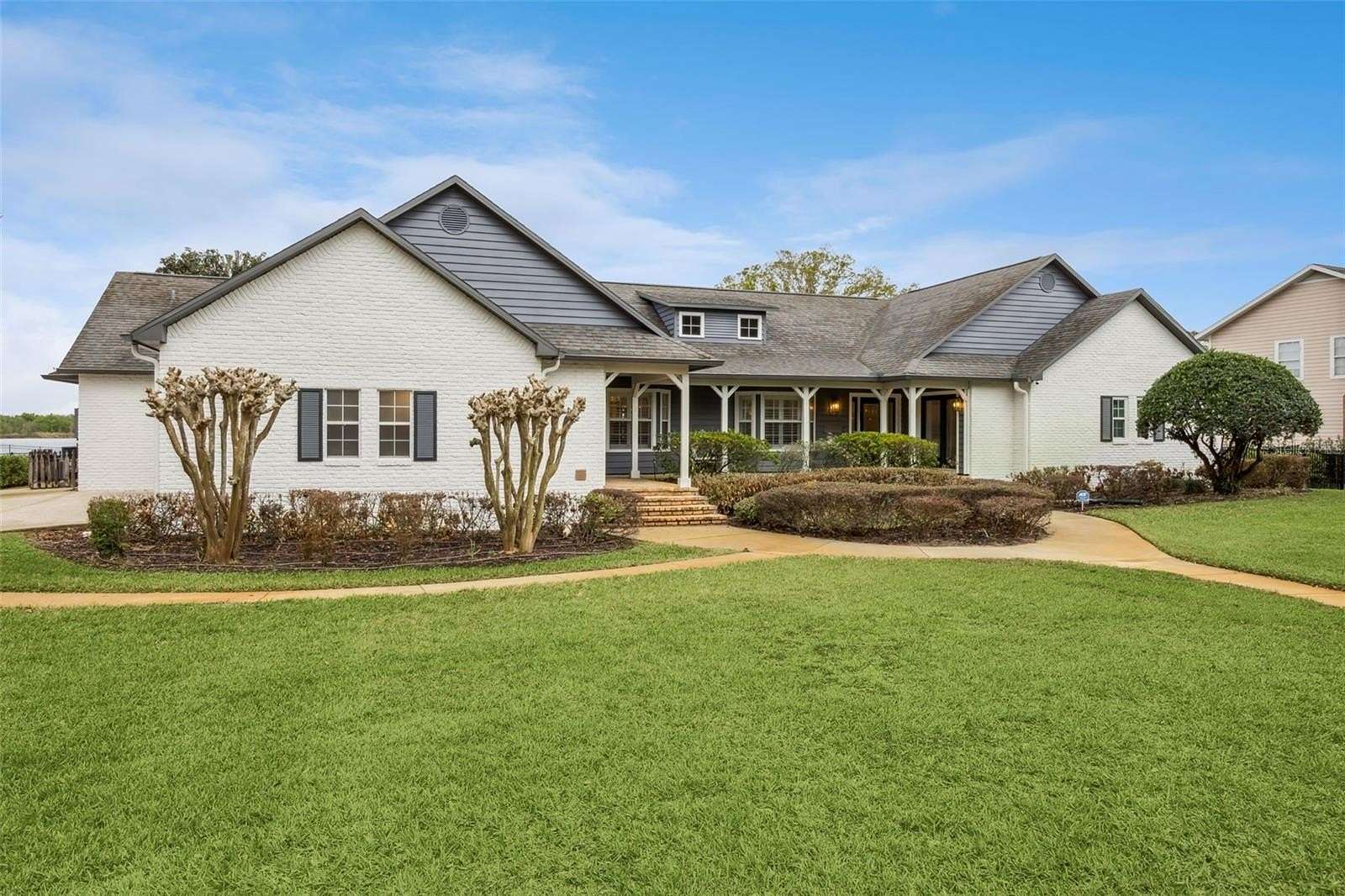 2.53 Acres of Land with Home for Sale in Winter Garden, Florida