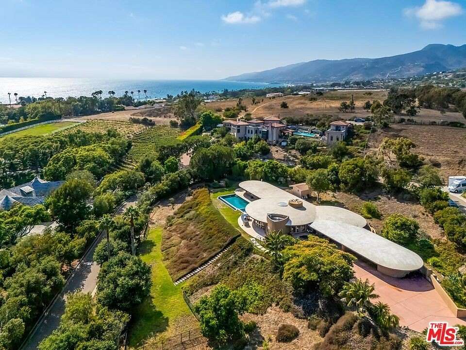 2 Acres of Land with Home for Sale in Malibu, California