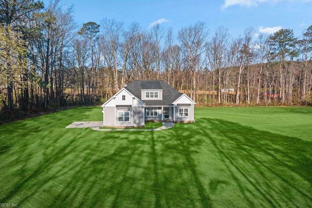 4 Acres of Land with Home for Sale in Suffolk, Virginia