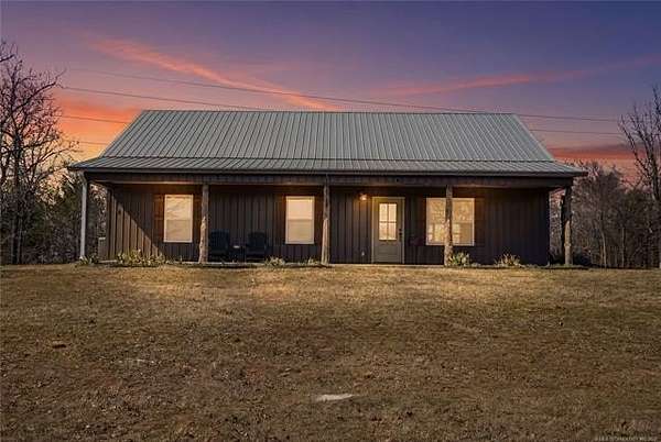 11 Acres of Land with Home for Sale in Muskogee, Oklahoma