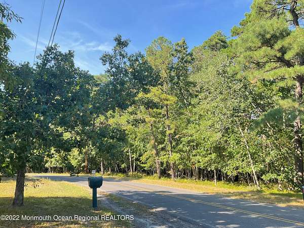 1 Acre of Residential Land for Sale in Browns Mills, New Jersey