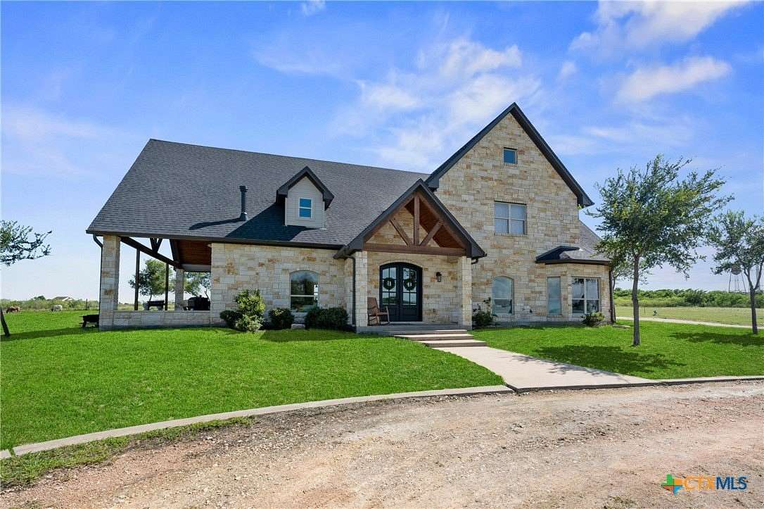 27.9 Acres of Agricultural Land with Home for Sale in Rogers, Texas