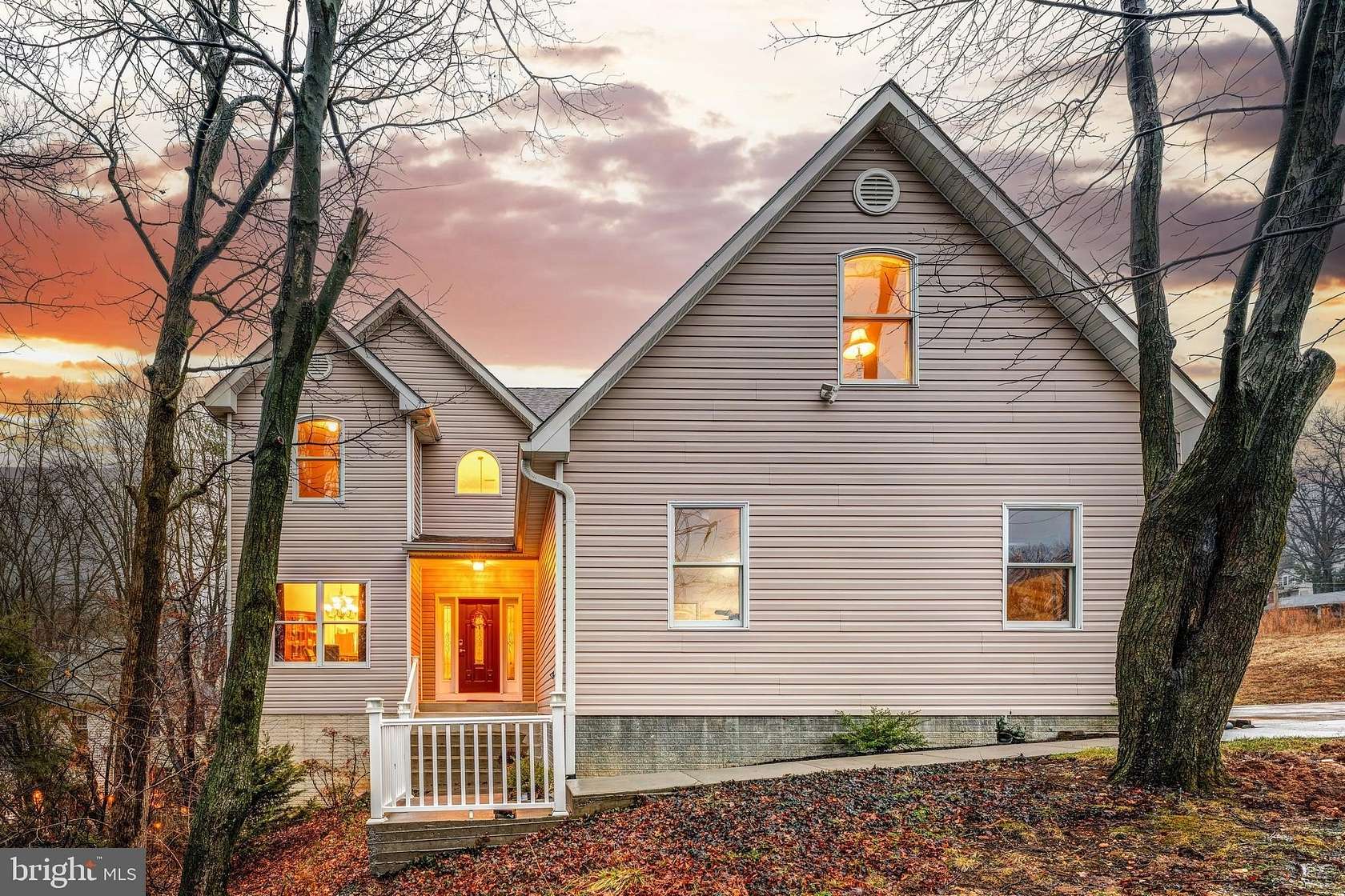 1.65 Acres of Land with Home for Sale in Alexandria, Virginia