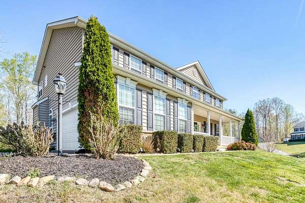 3.1 Acres of Land with Home for Sale in Stafford, Virginia