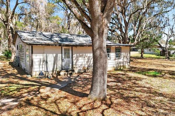 5 Acres of Land with Home for Sale in Floral City, Florida