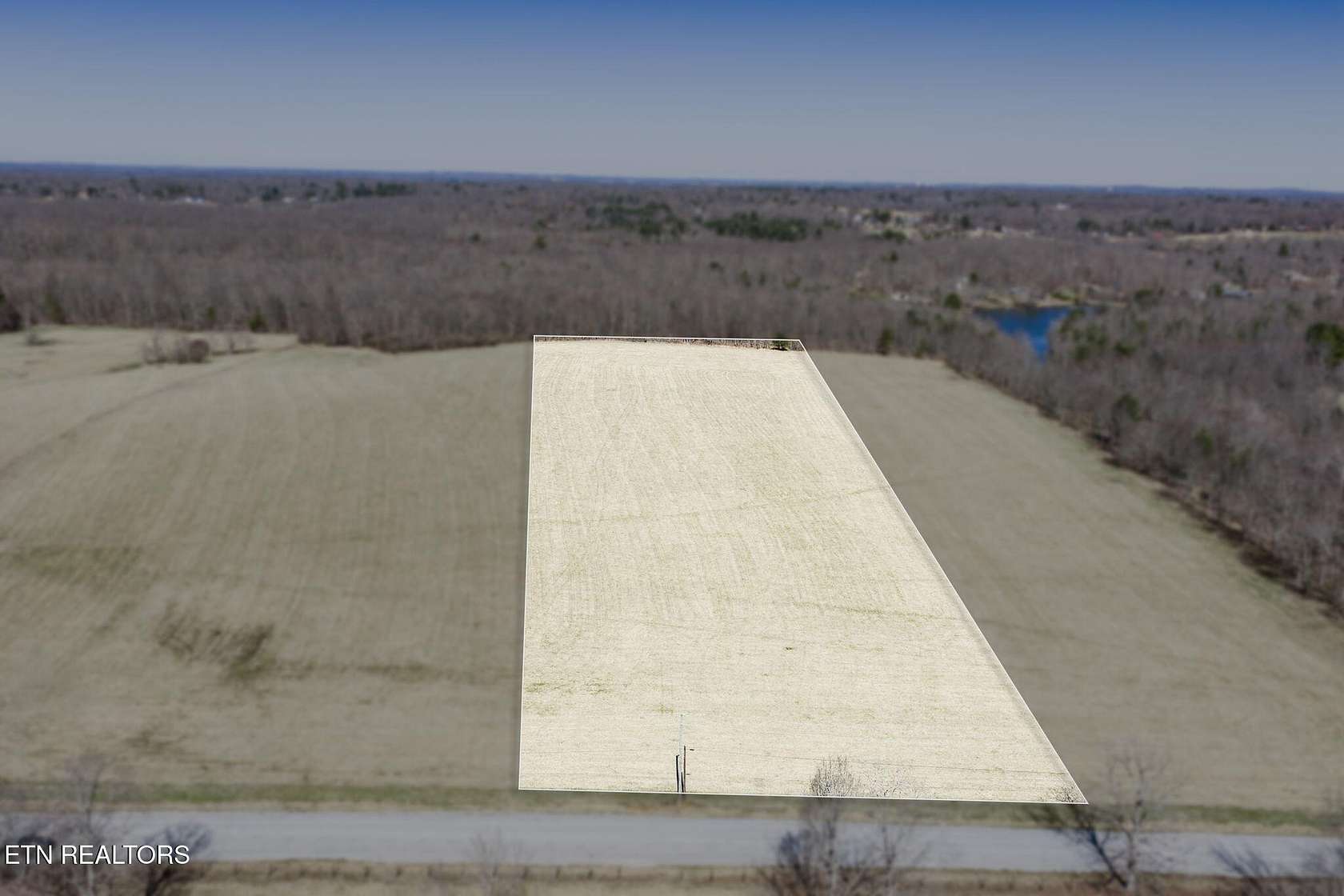 6 Acres of Residential Land for Sale in Crossville, Tennessee