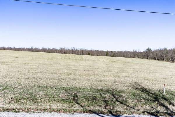 6 Acres of Residential Land for Sale in Crossville, Tennessee