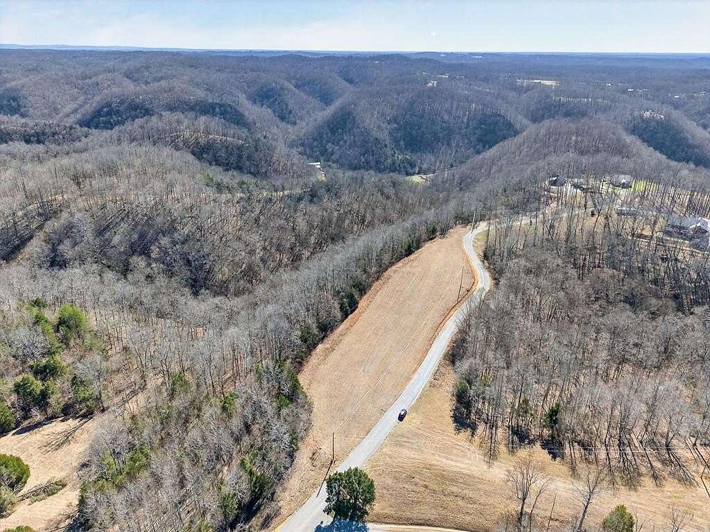 7 Acres of Land for Sale in Hilham, Tennessee