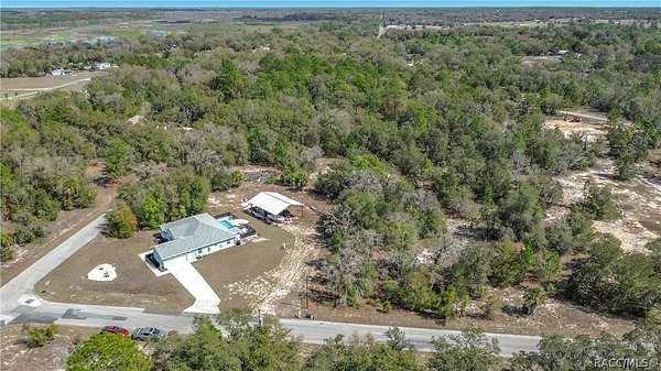 1 Acre of Residential Land for Sale in Dunnellon, Florida