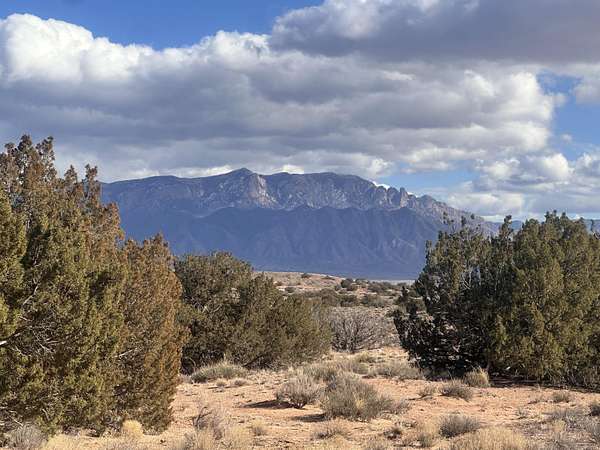 0.75 Acres of Residential Land for Sale in Rio Rancho, New Mexico