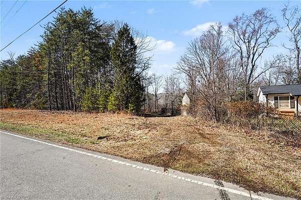 1.25 Acres of Residential Land for Sale in Germanton, North Carolina