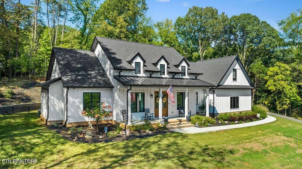 2 Acres of Land with Home for Sale in Knoxville, Tennessee