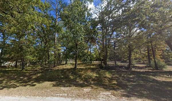 0.5 Acres of Residential Land for Sale in Huntsville, Texas