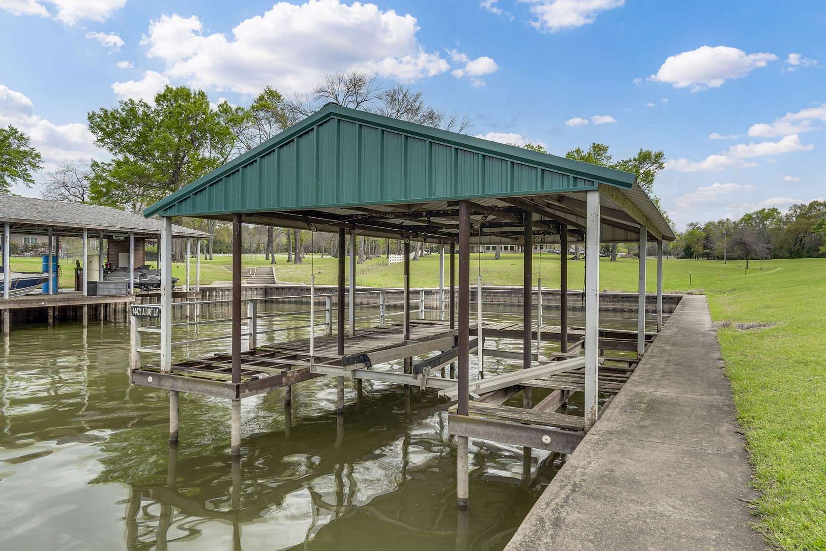 1 Acre of Residential Land for Sale in Streetman, Texas