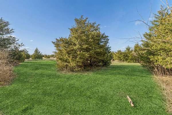 12.1 Acres of Land for Sale in Commerce, Texas