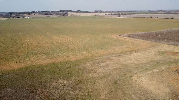 10 Acres of Land for Sale in Comanche, Texas