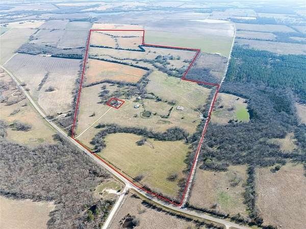 217 Acres of Land for Sale in Clarksville, Texas