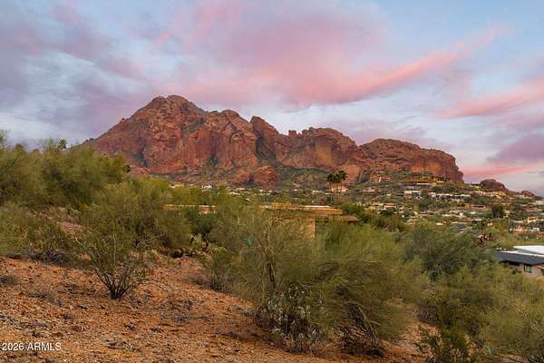 1.29 Acres of Residential Land for Sale in Paradise Valley, Arizona
