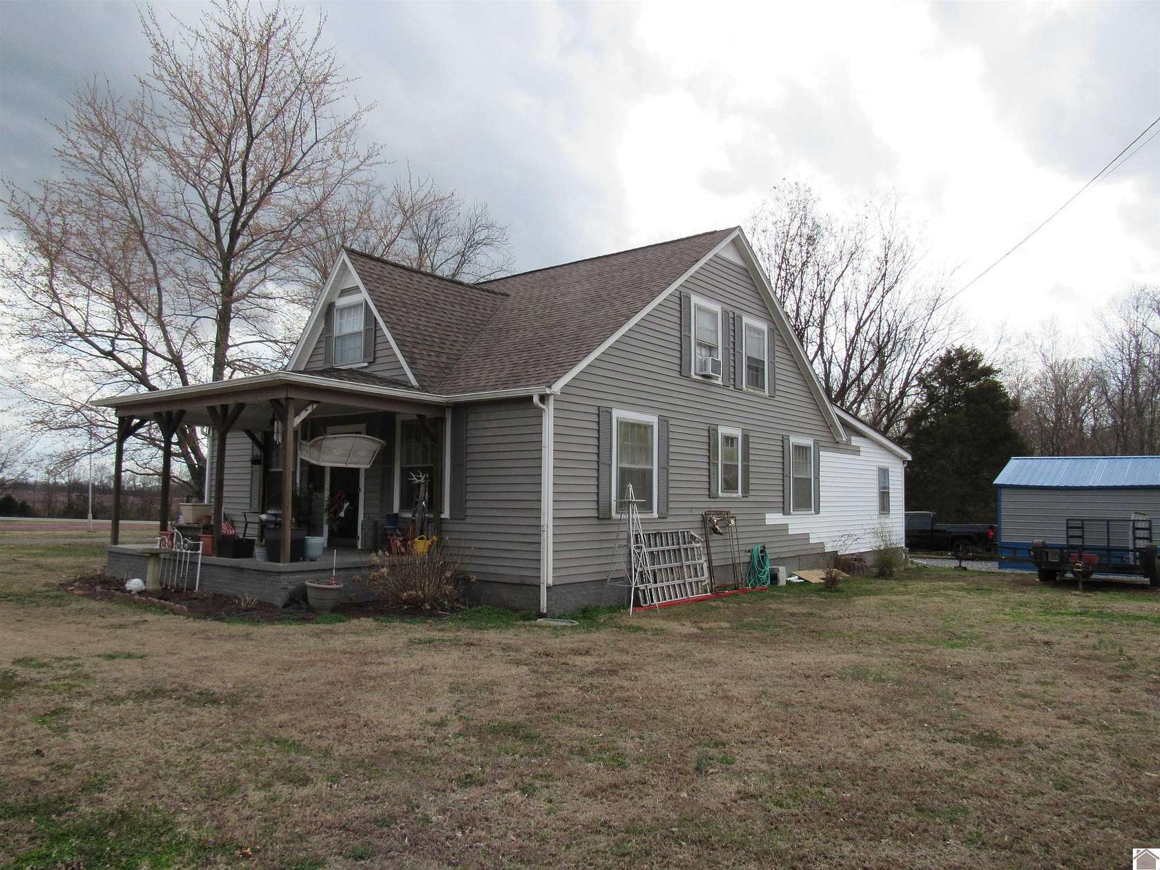 6.2 Acres of Land with Home for Sale in Fulton, Kentucky