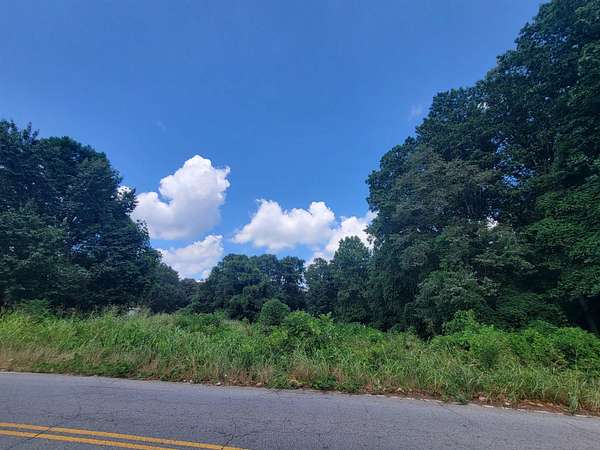 2 Acres of Residential Land for Sale in Spartanburg, South Carolina