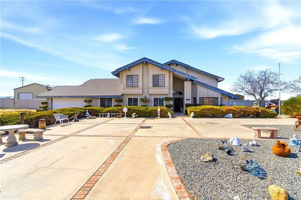 4.2 Acres of Land with Home for Sale in Apple Valley, California