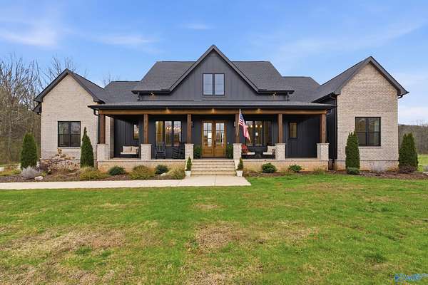 2 Acres of Land with Home for Sale in New Hope, Alabama