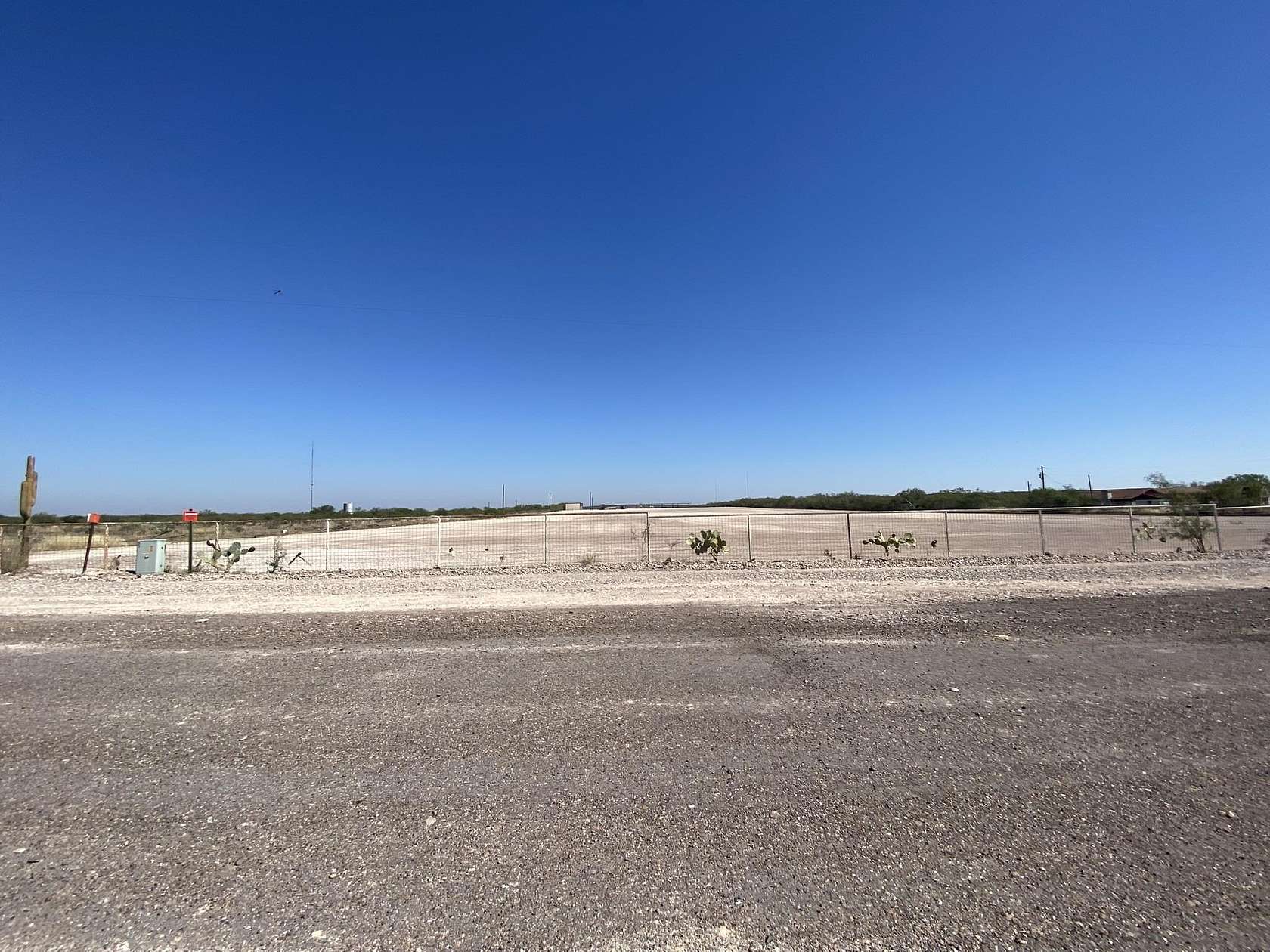 5 Acres of Commercial Land for Lease in Laredo, Texas