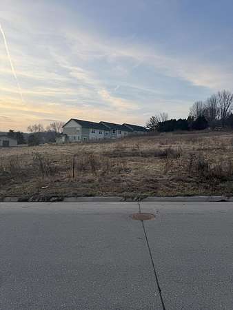 0.27 Acres of Residential Land for Sale in Onalaska, Wisconsin