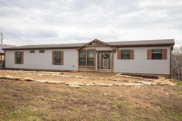 7 Acres of Land with Home for Sale in Lawrenceburg, Kentucky