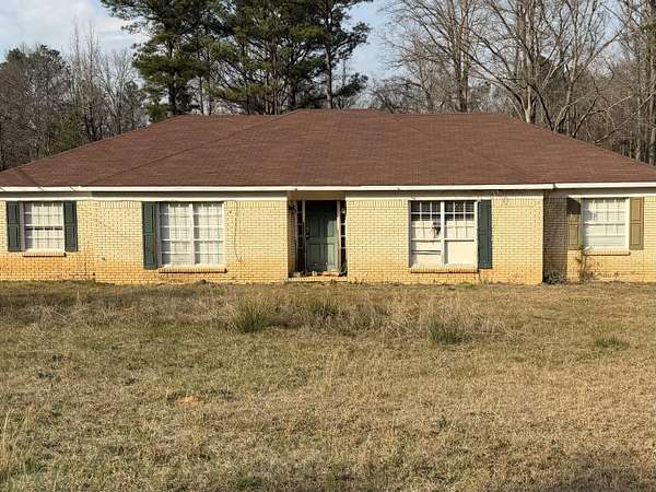 3 Acres of Land with Home for Sale in Millport, Alabama