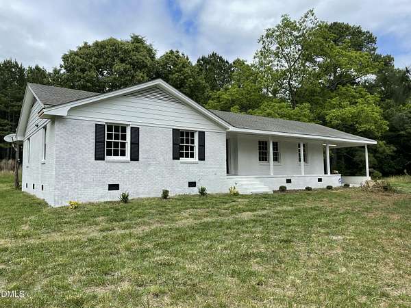 2.86 Acres of Land with Home for Lease in Raleigh, North Carolina