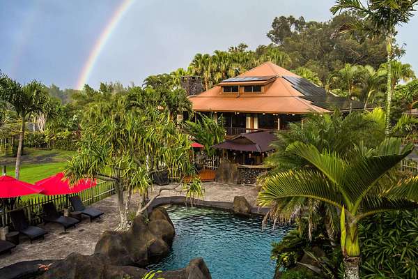 2 Acres of Land with Home for Sale in Haʻikū, Hawaii
