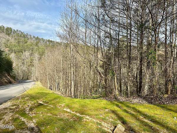 1.35 Acres of Residential Land for Sale in Sevierville, Tennessee