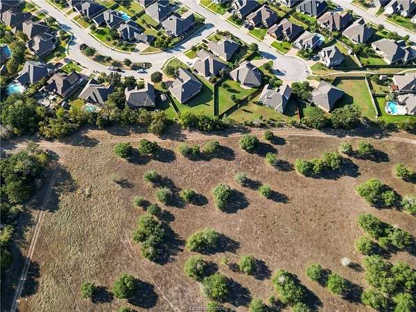 1 Acre of Residential Land for Sale in College Station, Texas