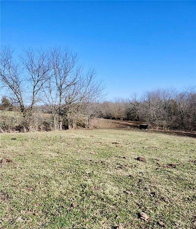 5 Acres of Residential Land for Sale in Buckner, Missouri