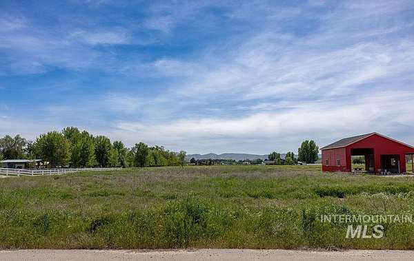 1.25 Acres of Residential Land for Sale in Emmett, Idaho