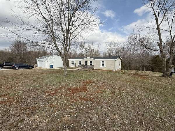 5.42 Acres of Land with Home for Sale in Bowling Green, Kentucky