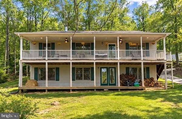 7.3 Acres of Land with Home for Sale in Knoxville, Maryland