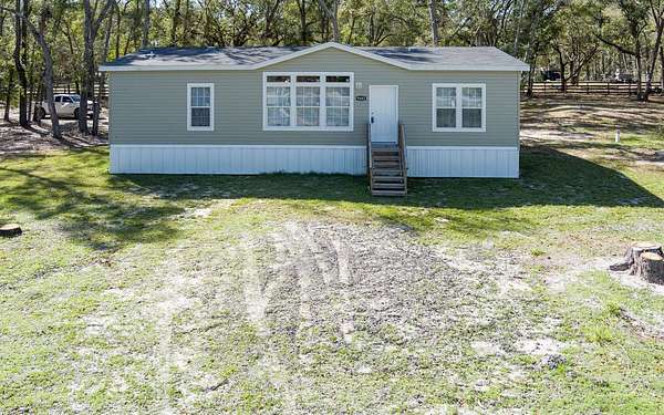 2.32 Acres of Land with Home for Sale in Live Oak, Florida