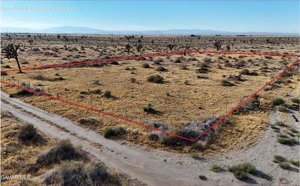 1.26 Acres of Land for Sale in Lancaster, California